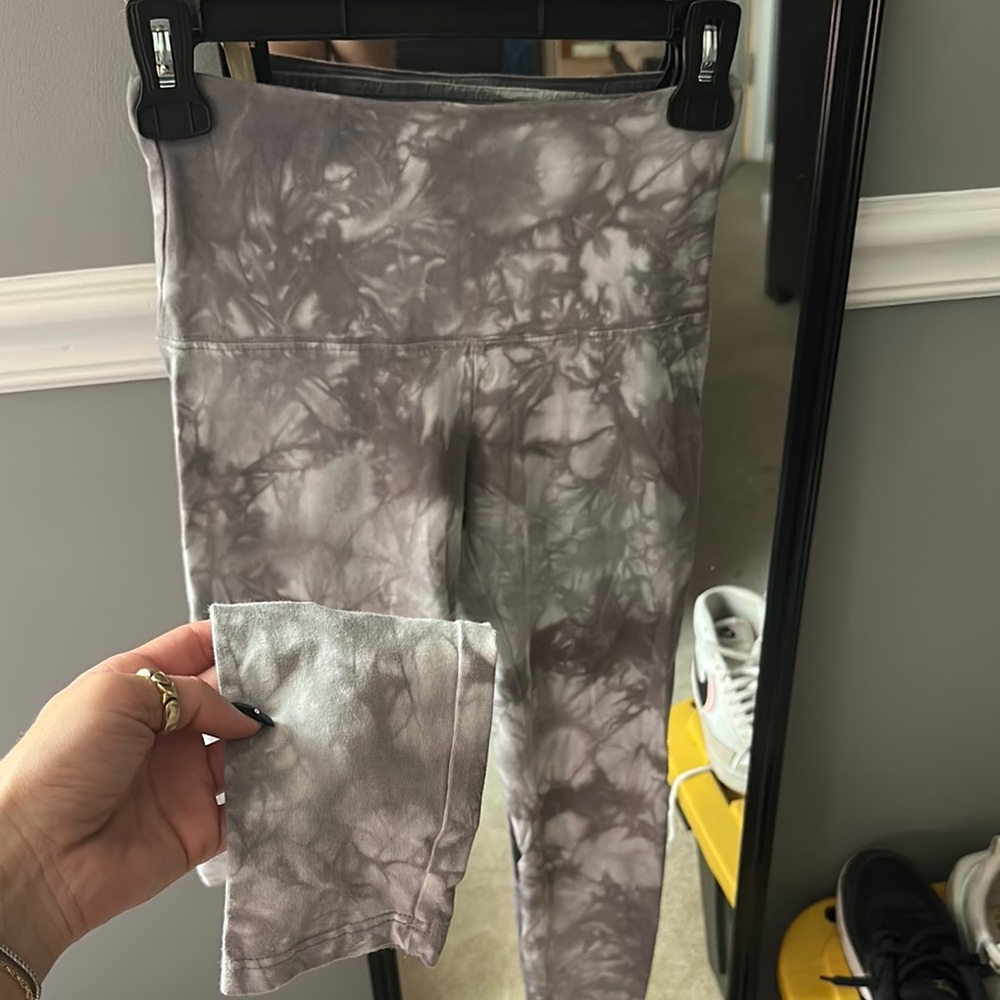 Women’s Garage Tie-Dye Leggings